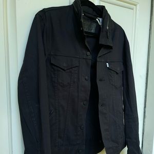 Levi’s commuter black jacket with hidden hood